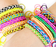 Kids' jewelry and accessories are cost-effective and engaging school fundraiser prizes.